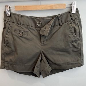 Dress up or dress down! Front button shorts w/ a little stretch